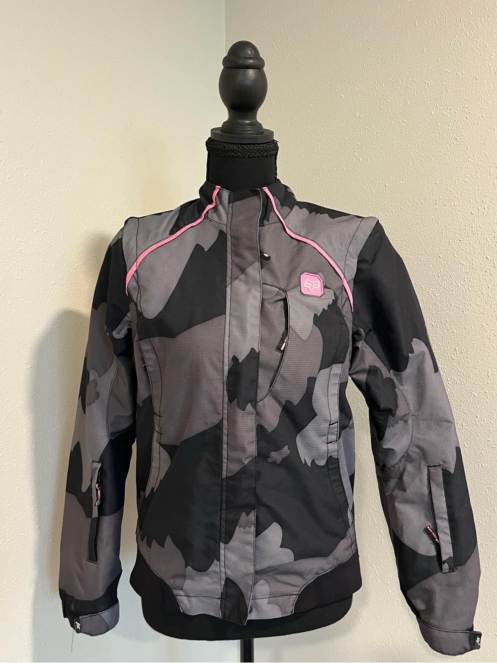 Fox Racing Women's Camo Jacket with Pink Trim-Small